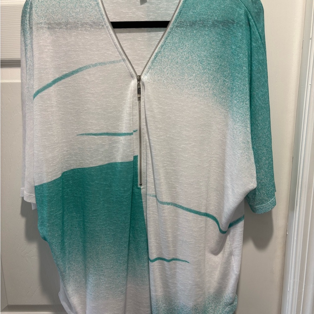 MARBLE Teal and White Zip-Front Lightweight Tunic